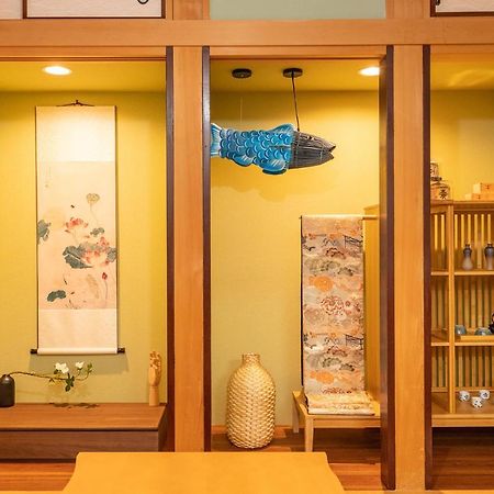 Japanese traditional house.Ryokan in asakusa with 2bedrooms Tokyo Bagian luar foto