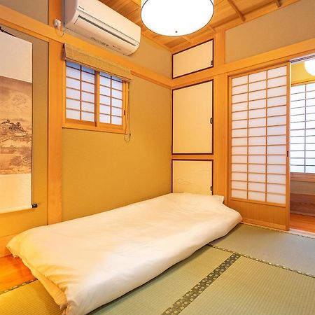 Japanese traditional house.Ryokan in asakusa with 2bedrooms Tokyo Bagian luar foto